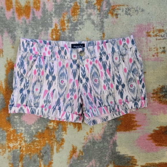 AEO tribal shorts - Picture 7 of 9